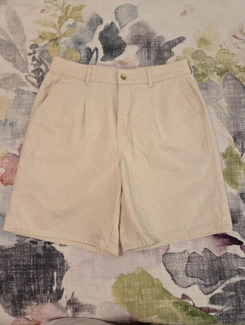 J.CREW Oatmeal Tan Single Pleat Long Pockets Minimalist Denim‎ Shorts Women's 29